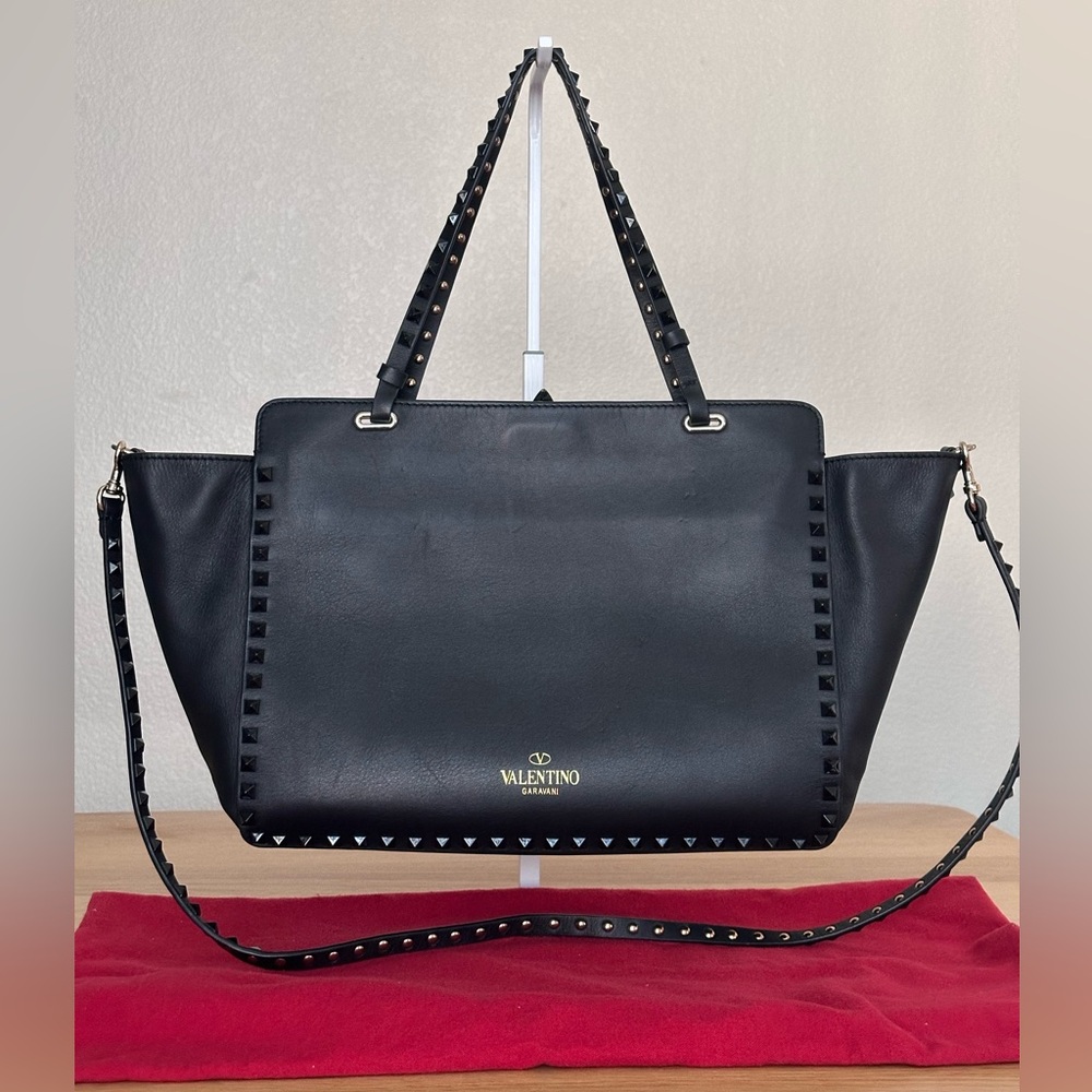 Valentino Garavani Leather Rockstud Handback with Dustbag and COA